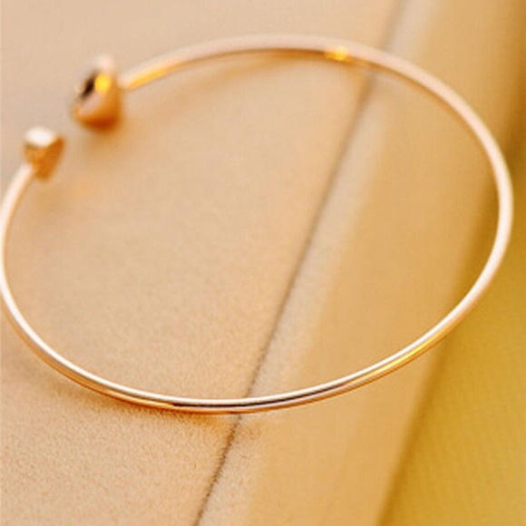 Gold Rhinestone Crystal Heart Cuff Bangle Bracelet - Picture 4 of 8